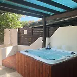 Villa Athina *