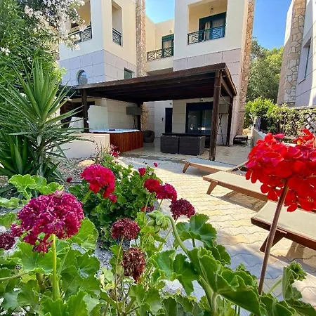 Villa Athina